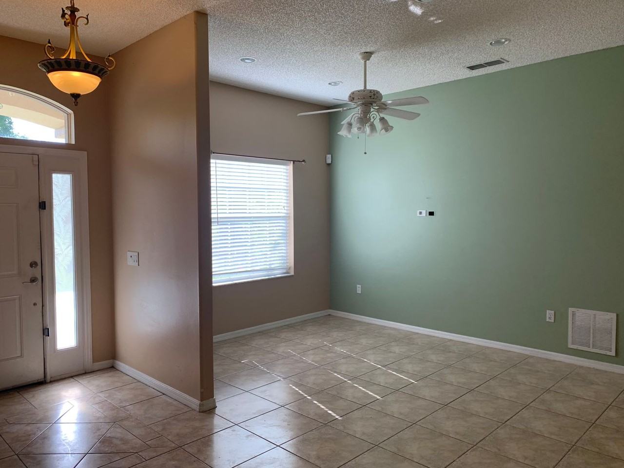 3044 Silver Palm Dr - Photo 2 of 17