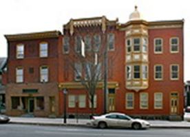 featured image of 759 W 4th St