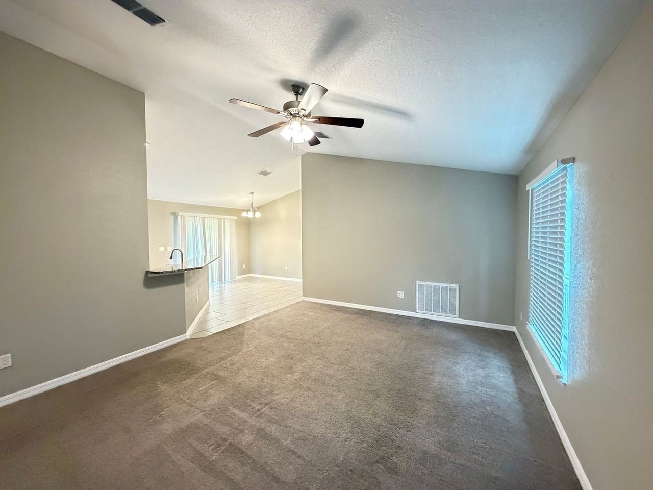 23 Dogwood Crse - Photo 7 of 23