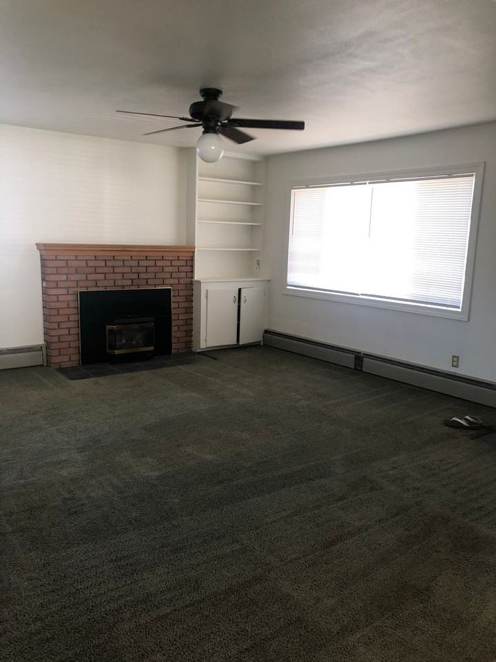 1487 Nw Eden St - Photo 3 of 11