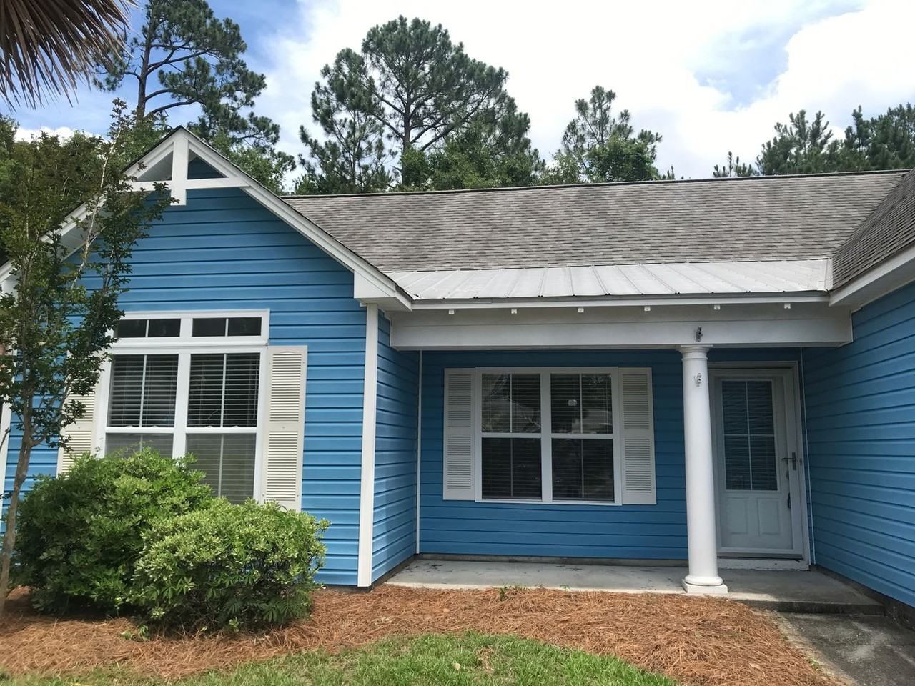 129 S Palm Dr - Photo 2 of 32