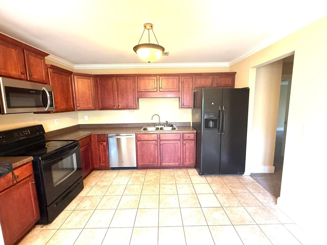 6605 Rock Ledge Rd - Photo 3 of 14