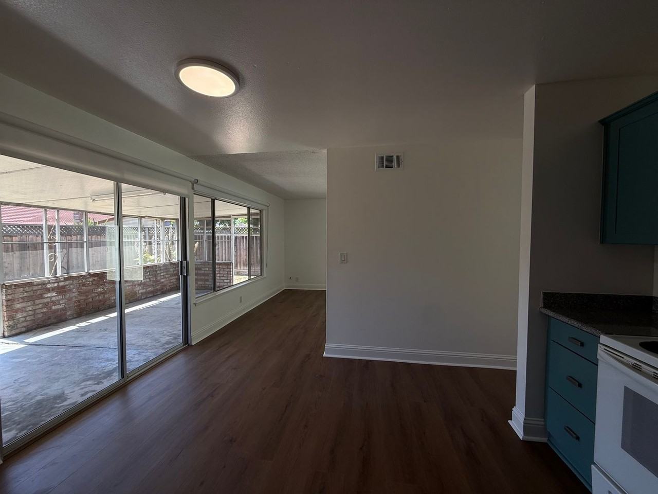 5874 Moraga Ave - Photo 5 of 23