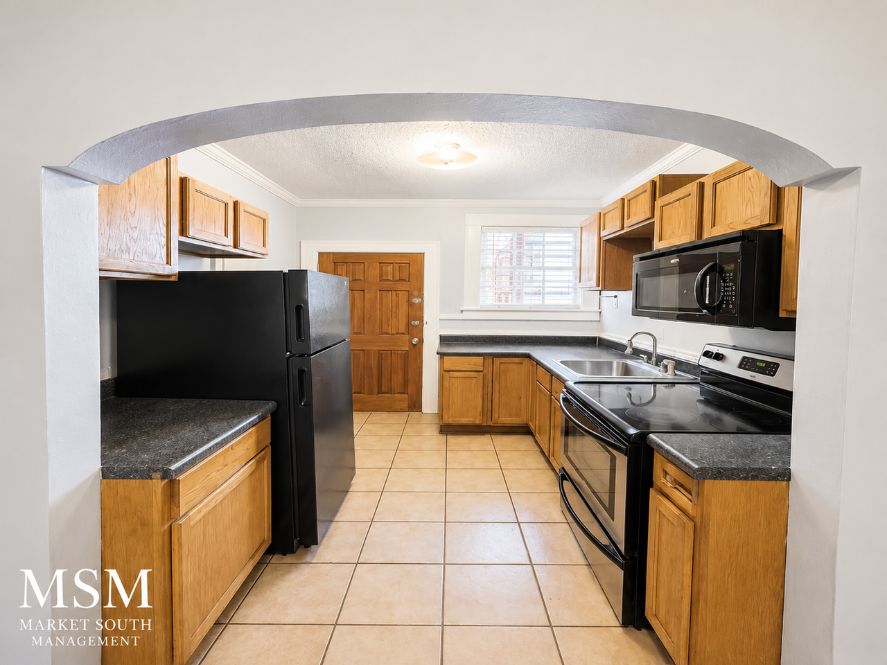 1701 Ott St #2 - Photo 5 of 9