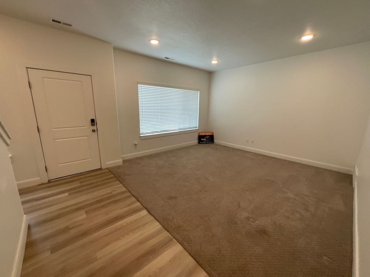 3104 N 1625 E - Photo 4 of 29