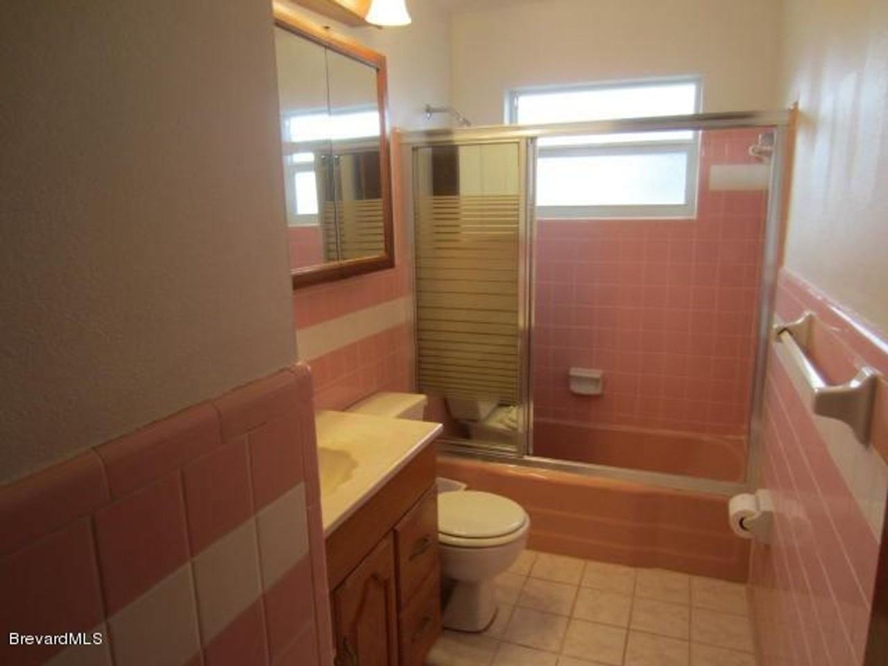 129 Martin St - Photo 7 of 9