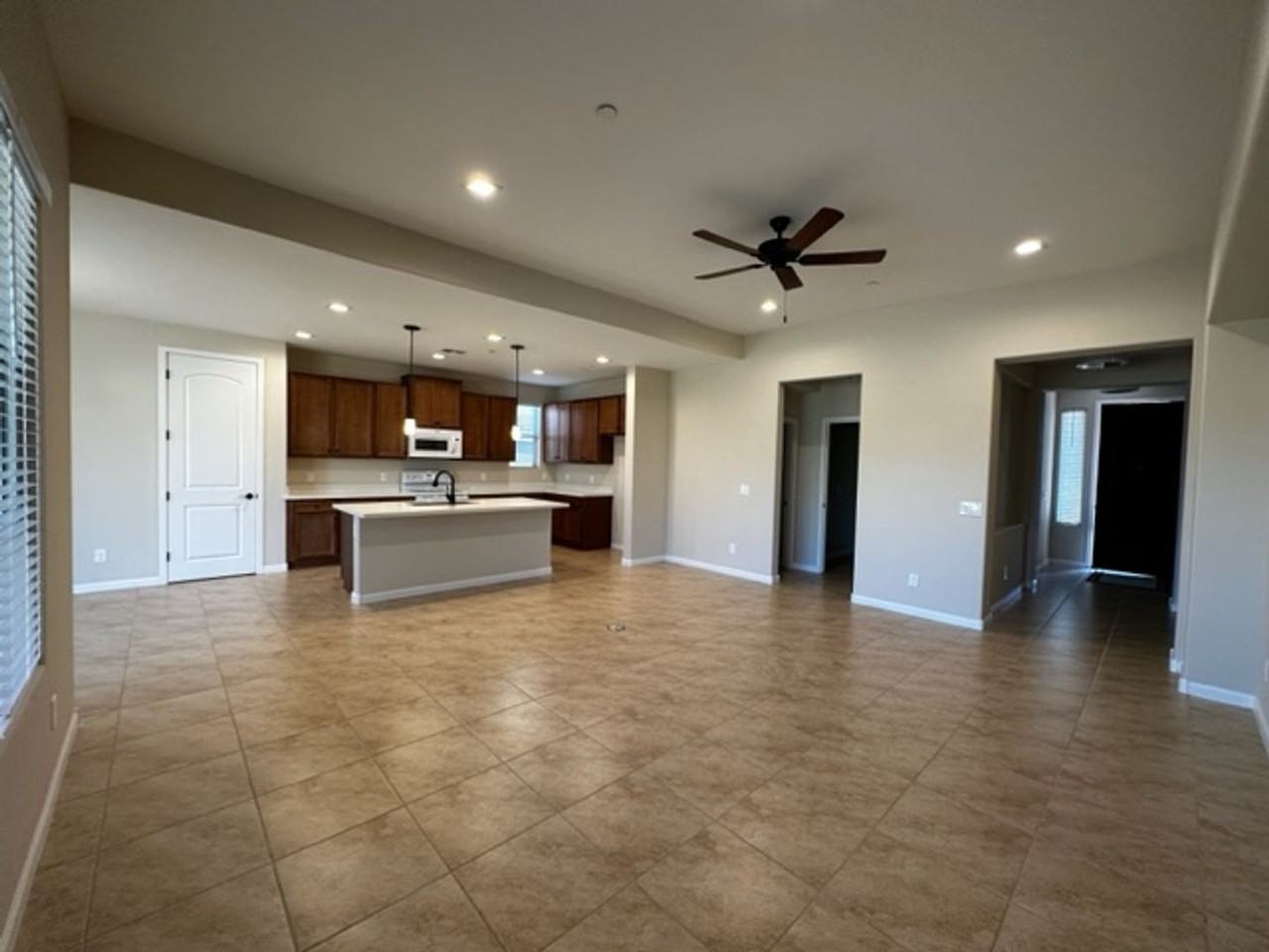 840 Eugene Rd - Photo 2 of 30