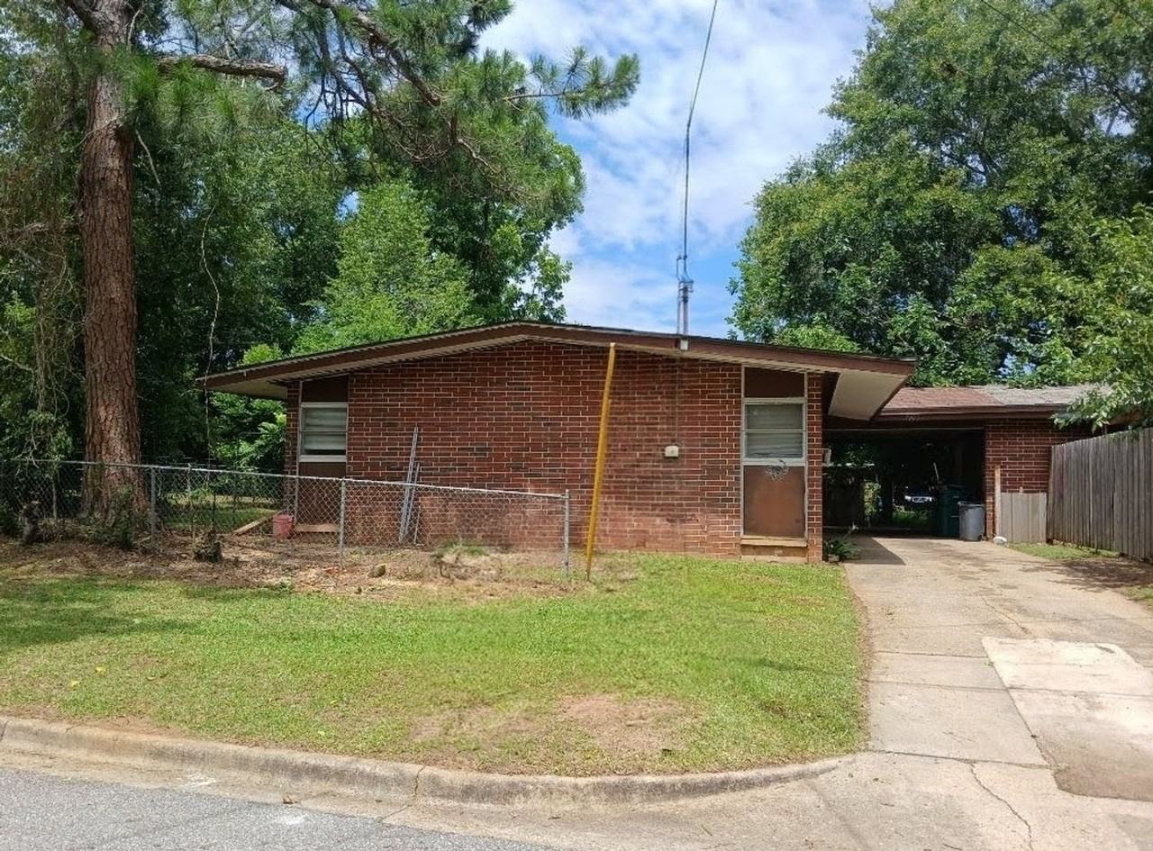 1903 S Flintlock Dr - Photo 2 of 2