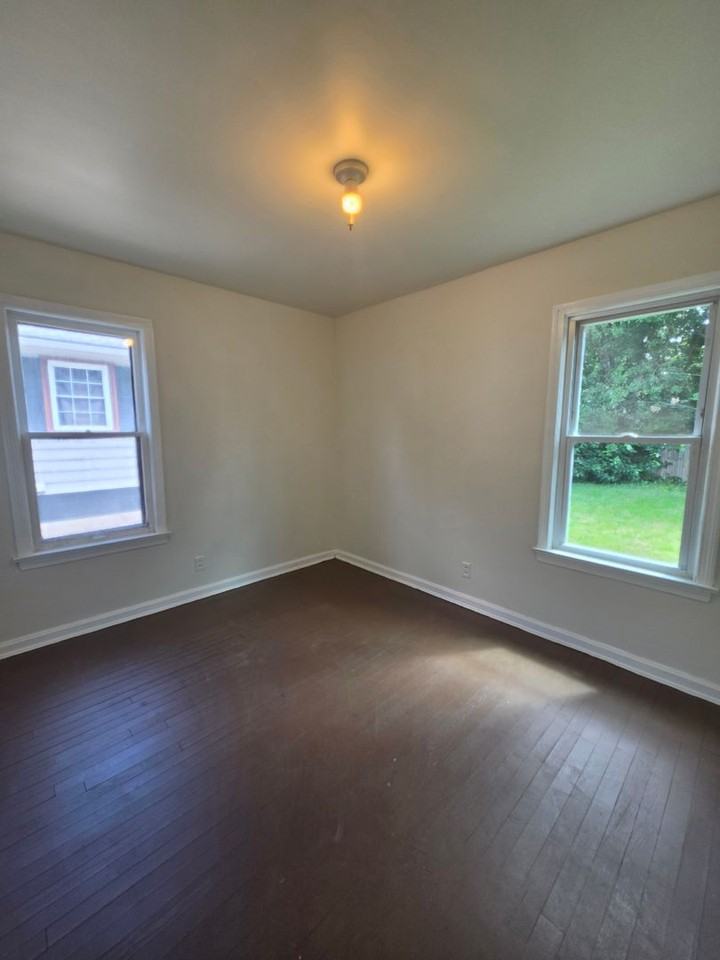1873 16th St Sw - Photo 6 of 10