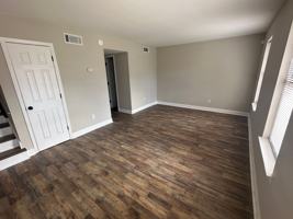 featured image of 2308 Applebee Way