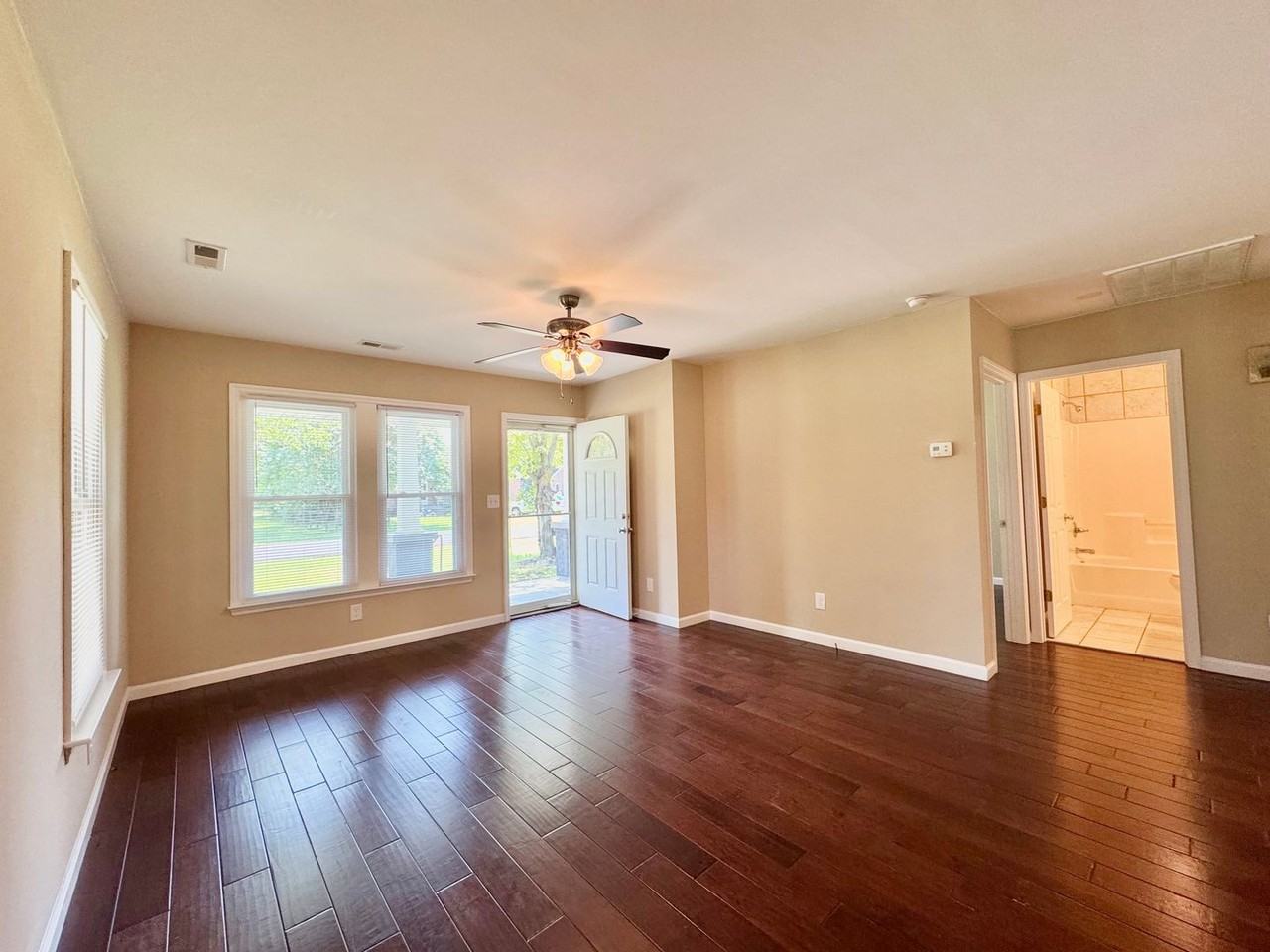 519 Walnut St - Photo 3 of 18