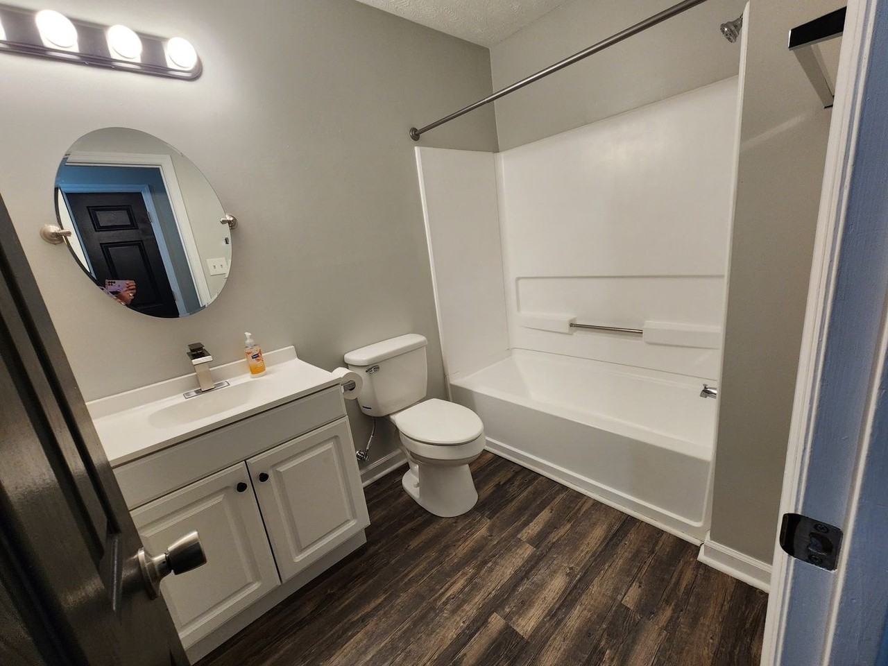 2212 Mossy Cup Ln - Photo 7 of 11