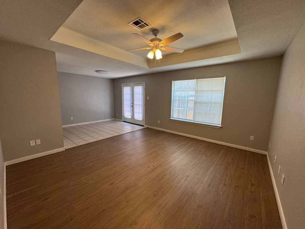 10233 Hyacinth Ln #A - Photo 3 of 17