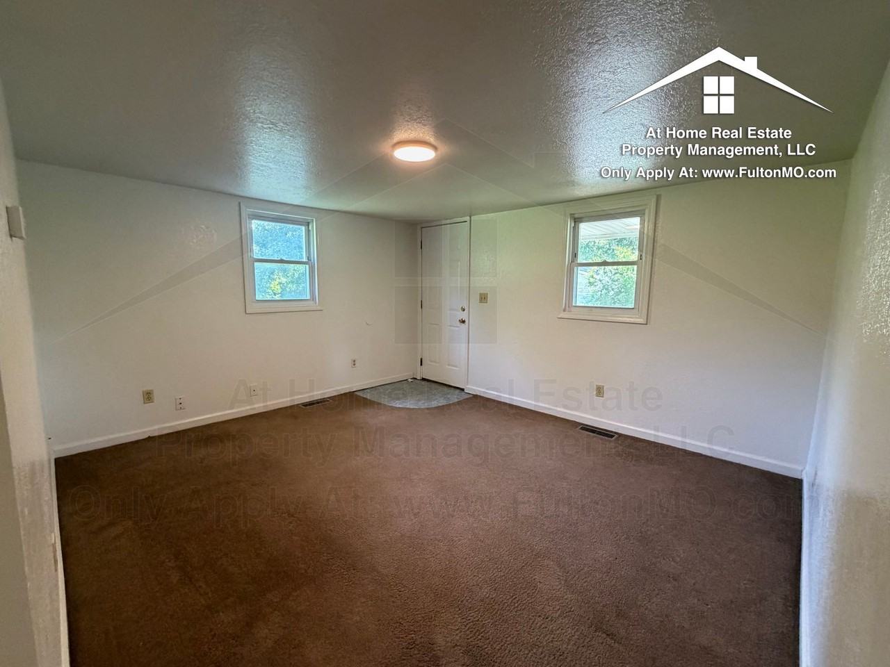 1512 Monroe St - Photo 2 of 22