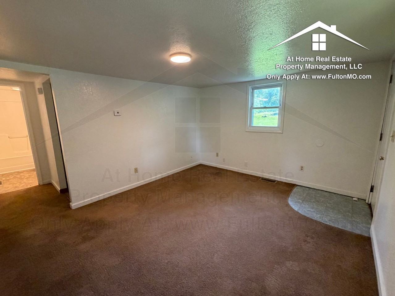 1512 Monroe St - Photo 5 of 22