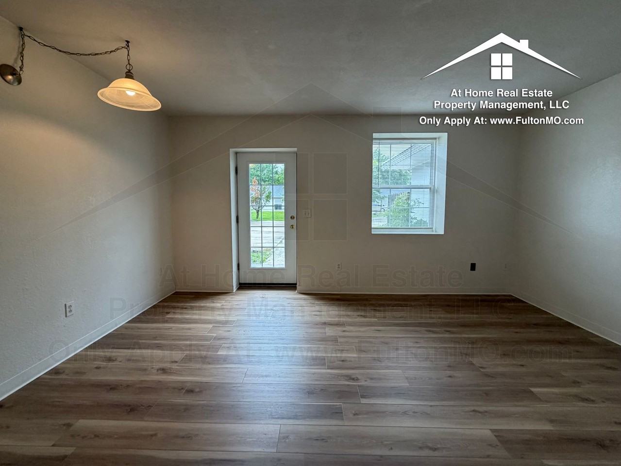 Boulder and Granite Court Apartments - Photo 5 of 41
