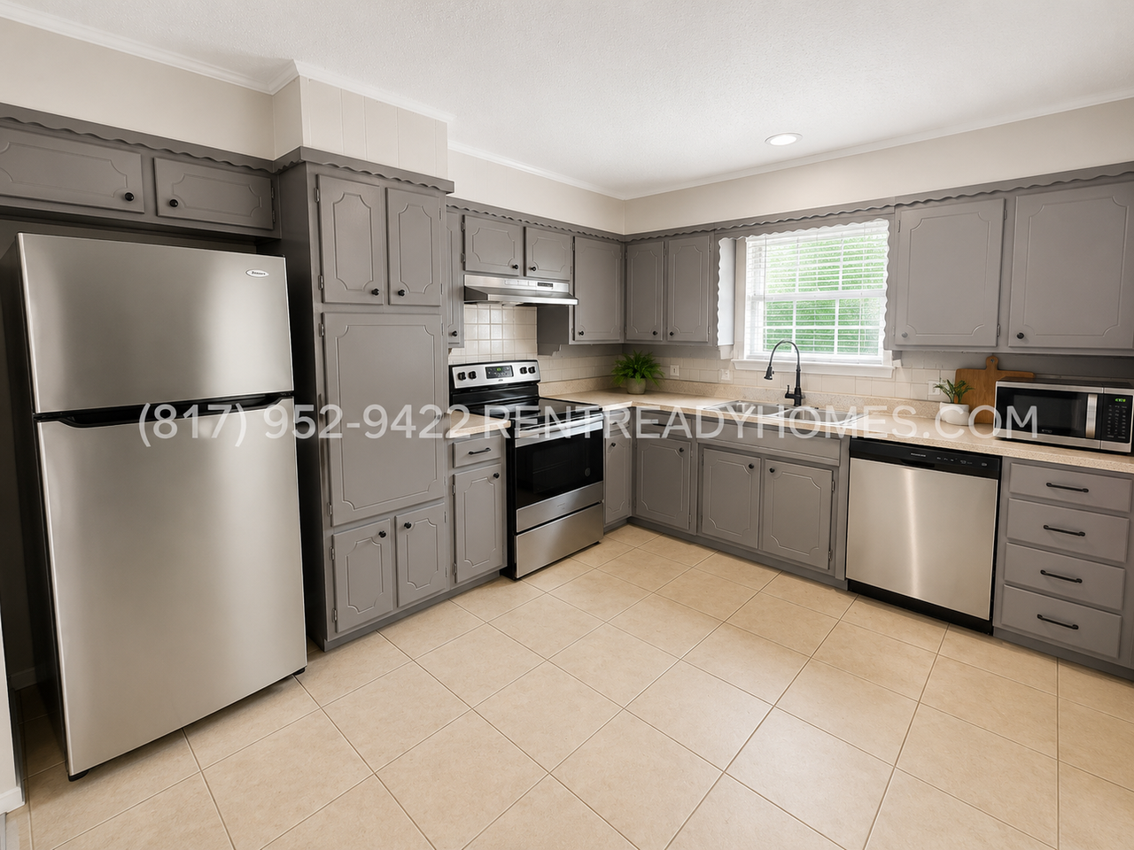 736 Cheltenham Dr - Photo 3 of 11