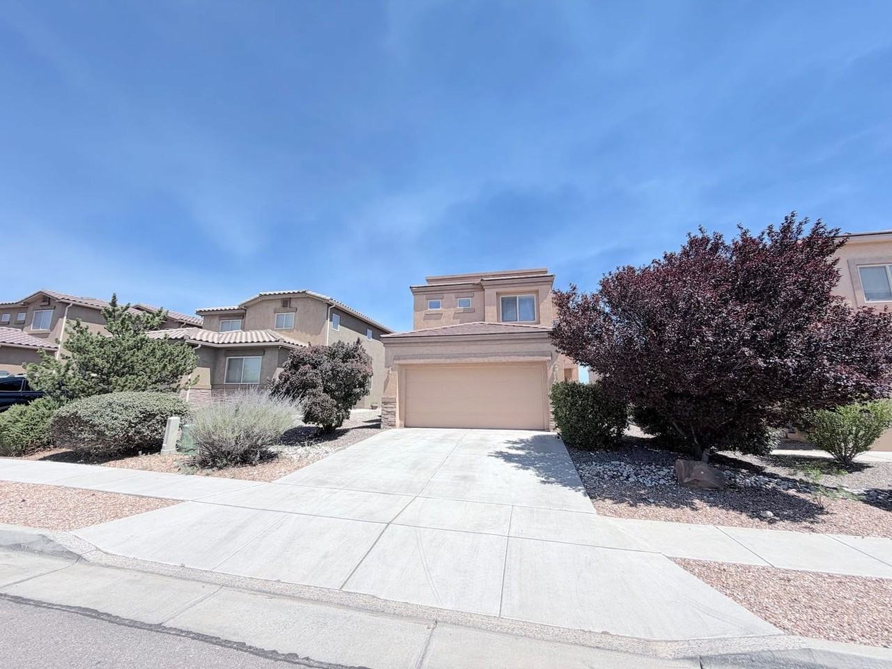 8323 Groundsel Rd Nw - Photo 2 of 27