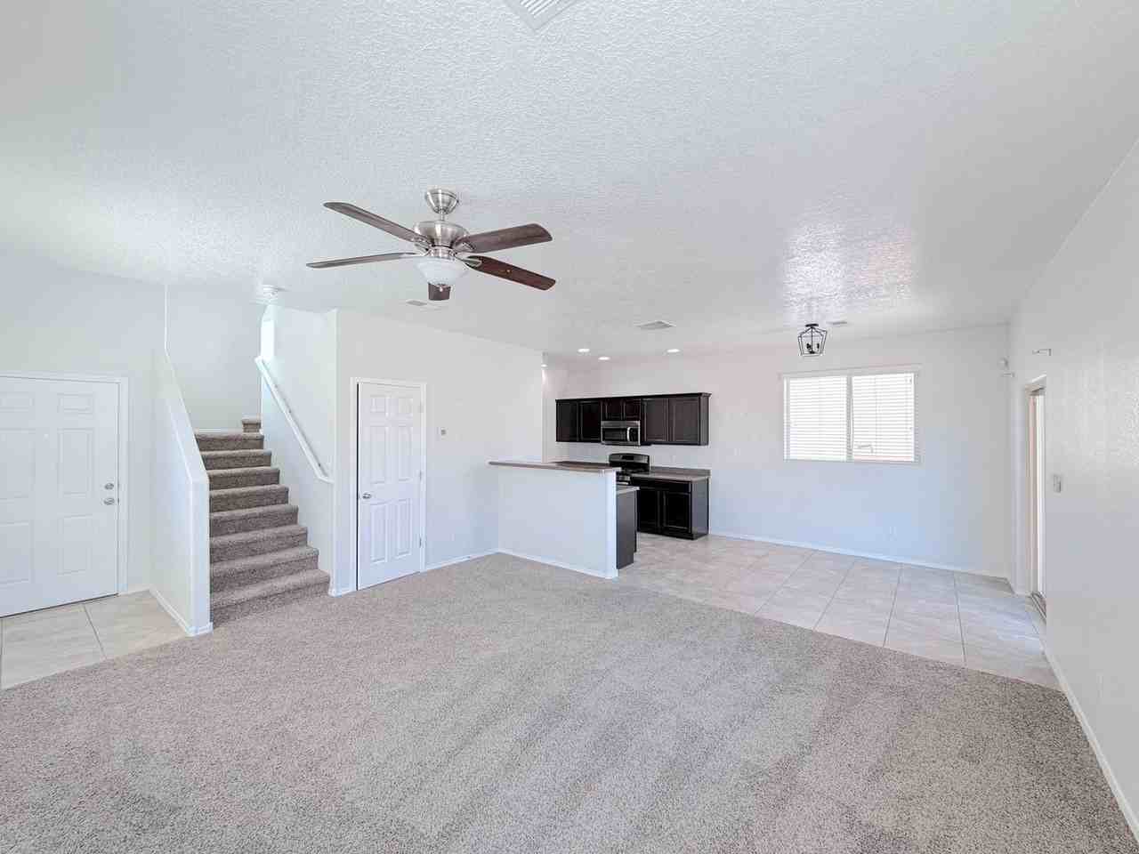 8323 Groundsel Rd Nw - Photo 4 of 27