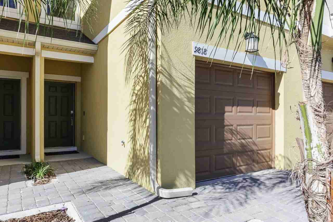 9818 Red Eagle Dr - Photo 2 of 14