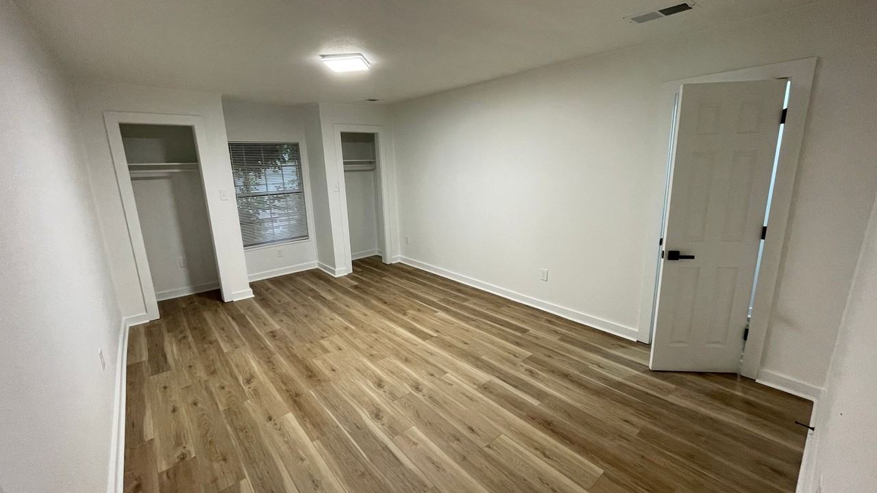 609 Cox St - Photo 5 of 14
