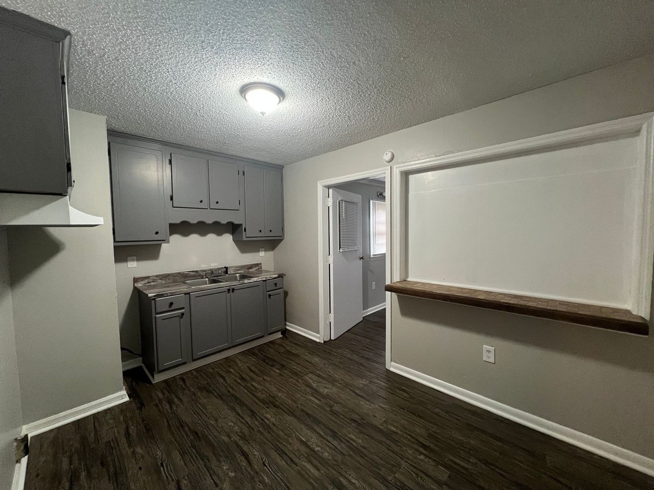 209 Morningside Dr #A - Photo 3 of 10