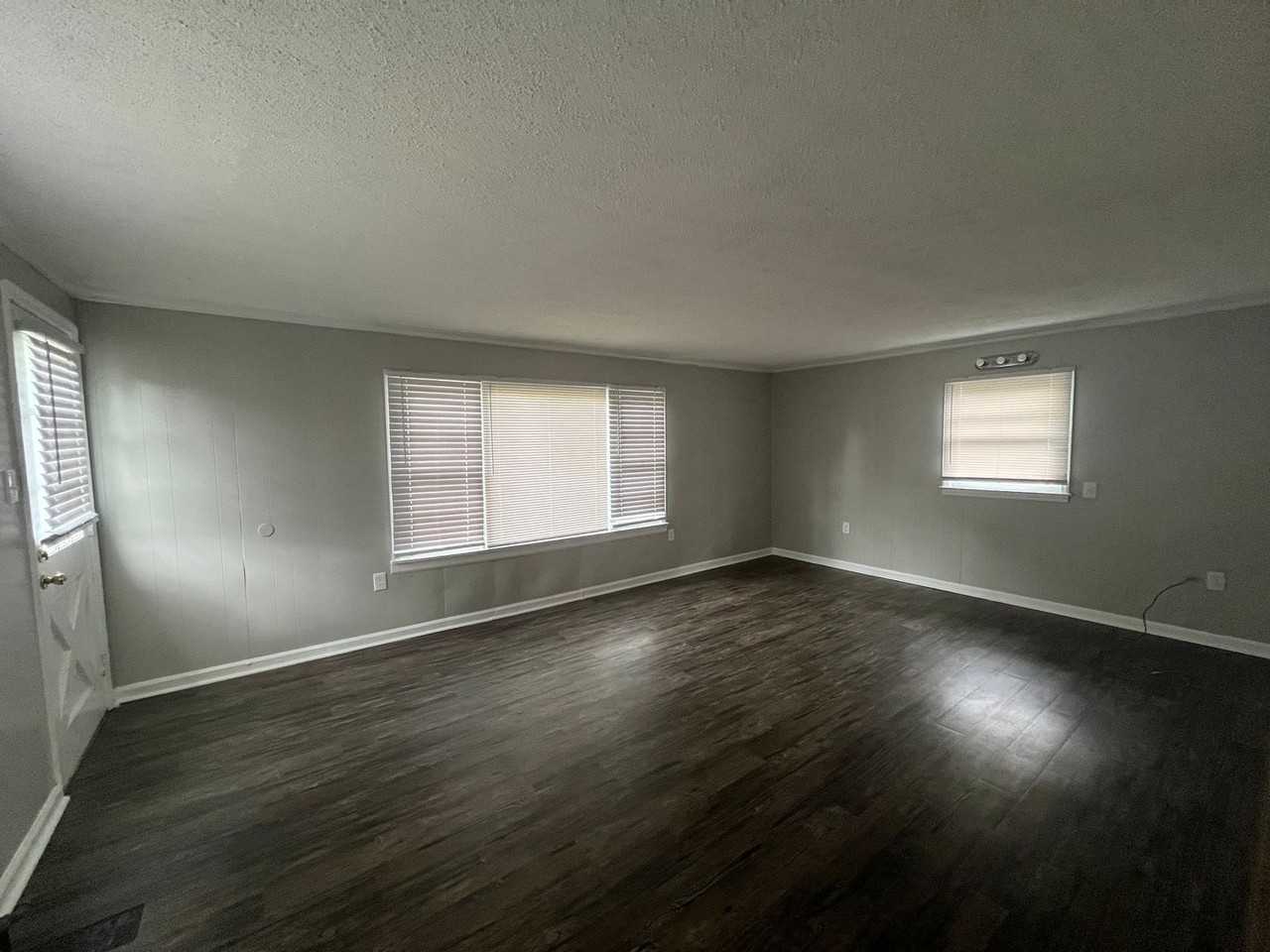 209 Morningside Dr #A - Photo 5 of 10