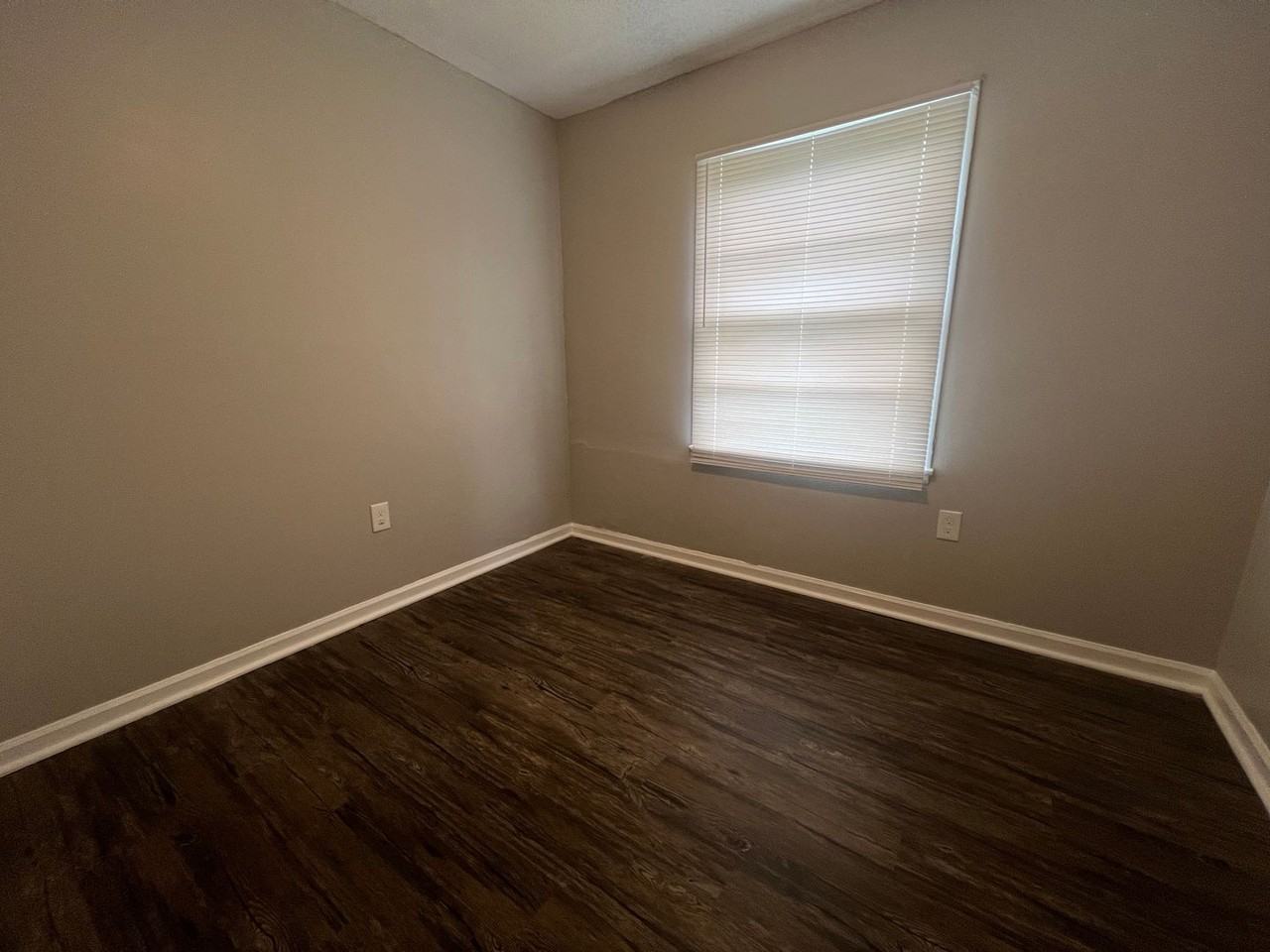 209 Morningside Dr #A - Photo 6 of 10