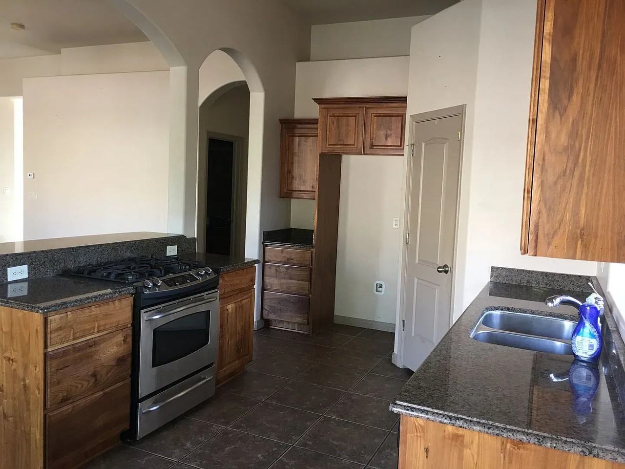 1045 E Birken St - Photo 3 of 26