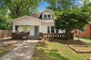 featured image of 2726 N Roxboro St