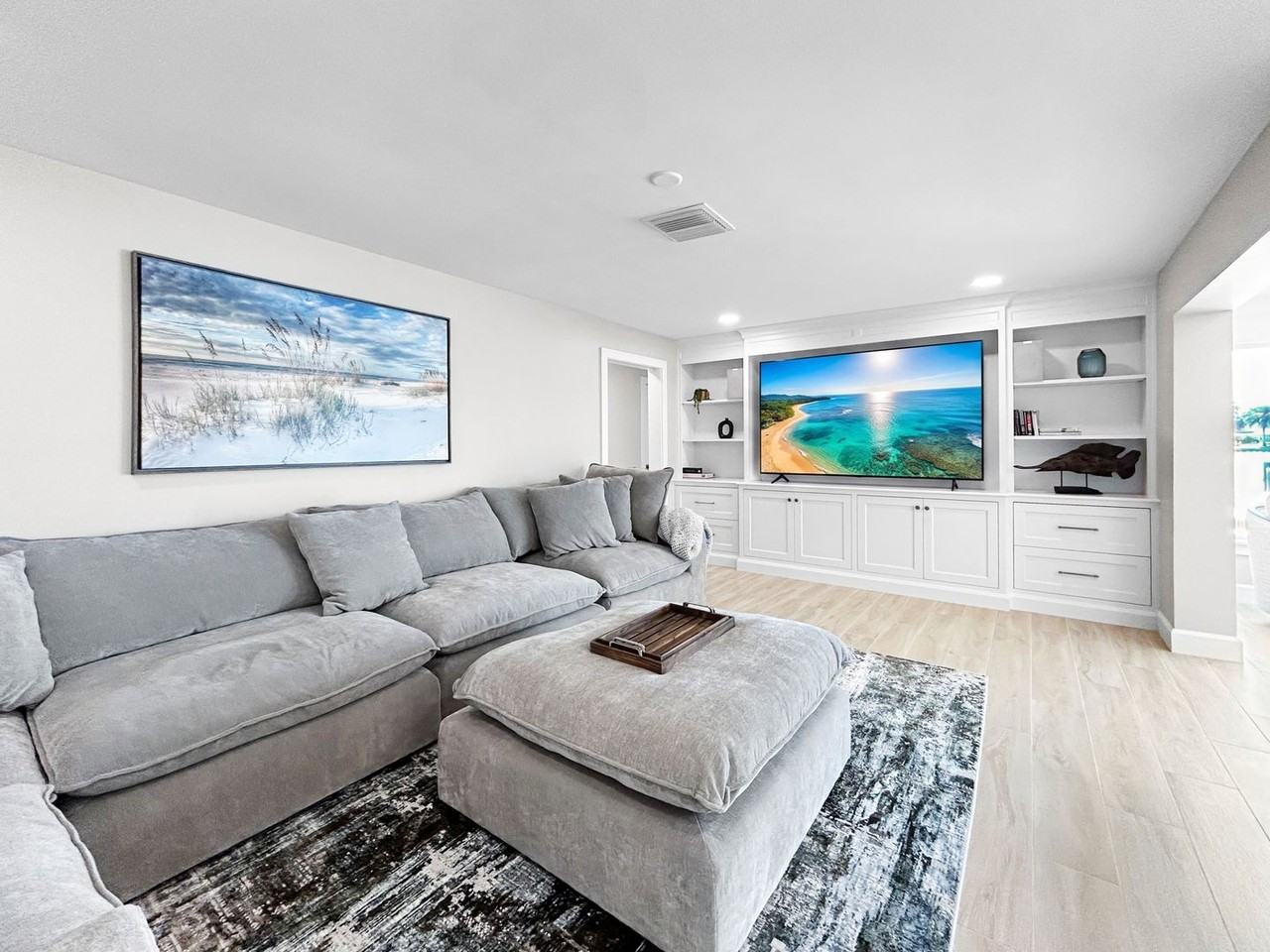 6331 4th Palm Pt - Photo 4 of 37