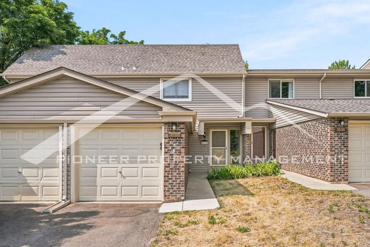 1638 Centaur Cir