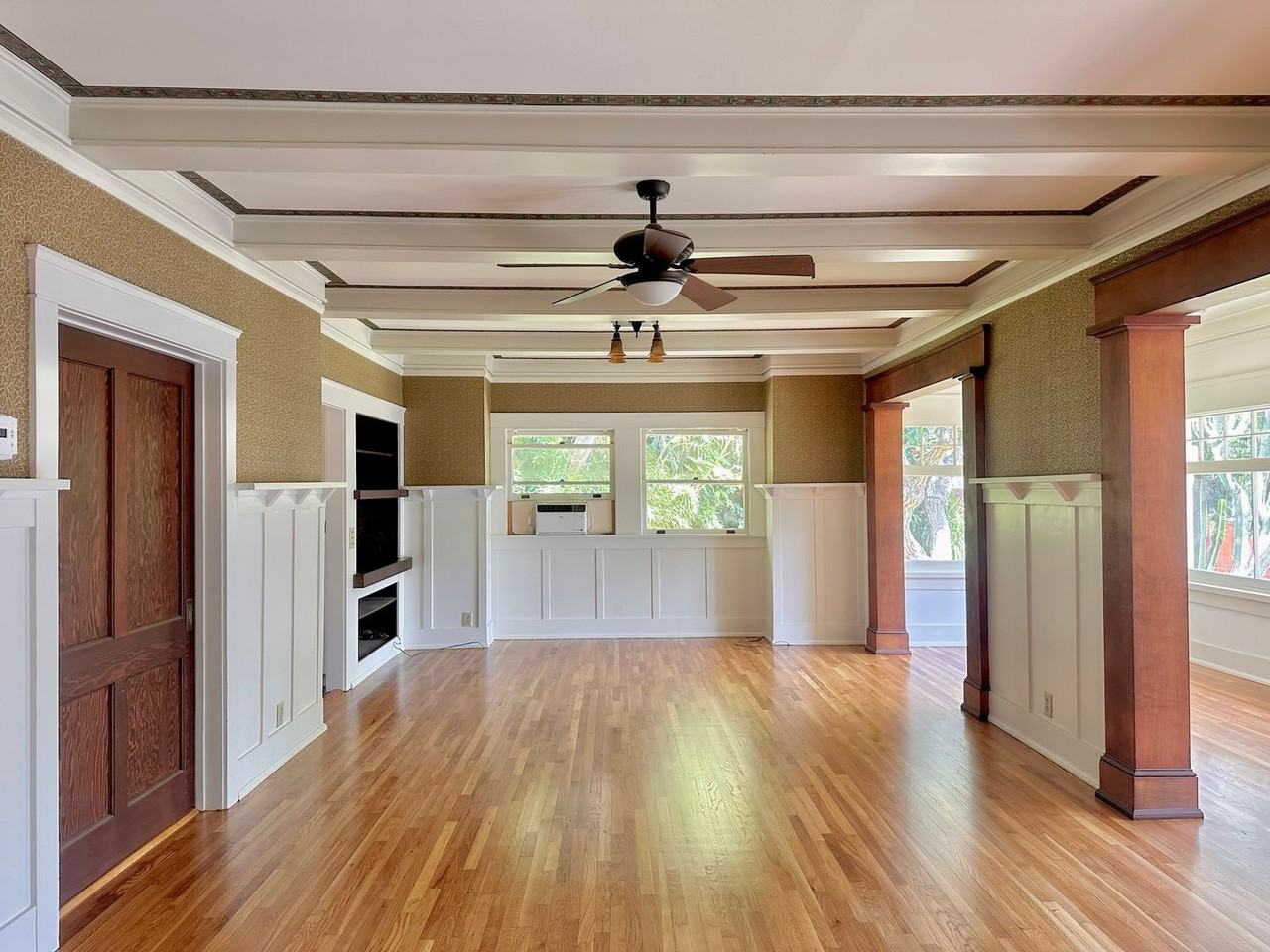 2216 Meade Pl - Photo 3 of 50