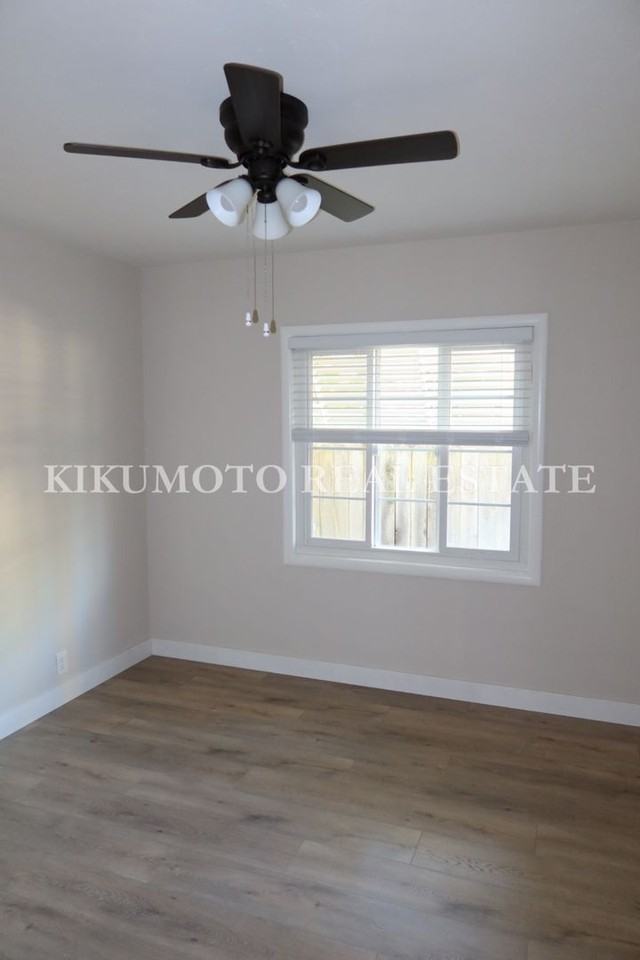 2760 Muir Way - Photo 5 of 24