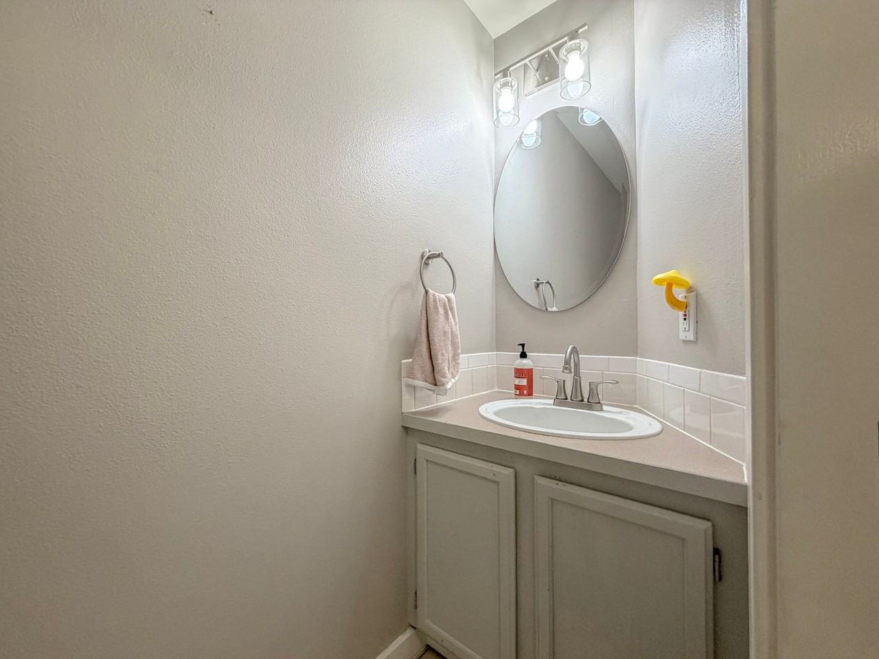 10319 Midvale Ave N #A - Photo 7 of 22