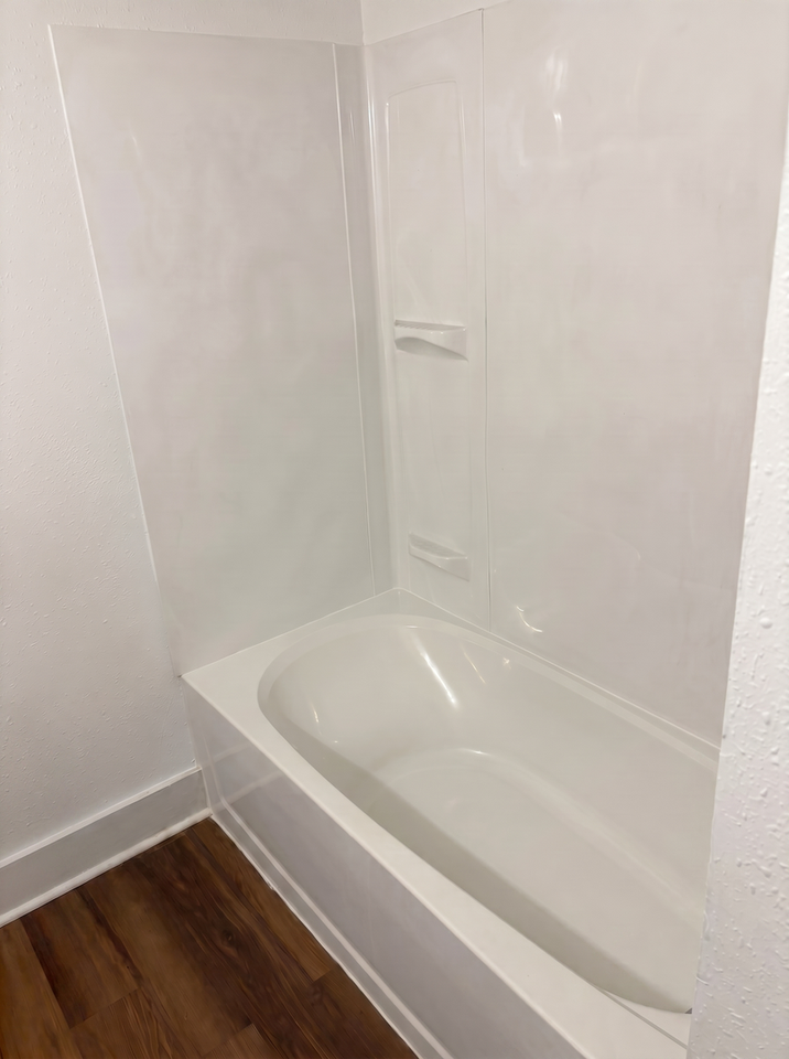 1165 Cannon St - Photo 4 of 10
