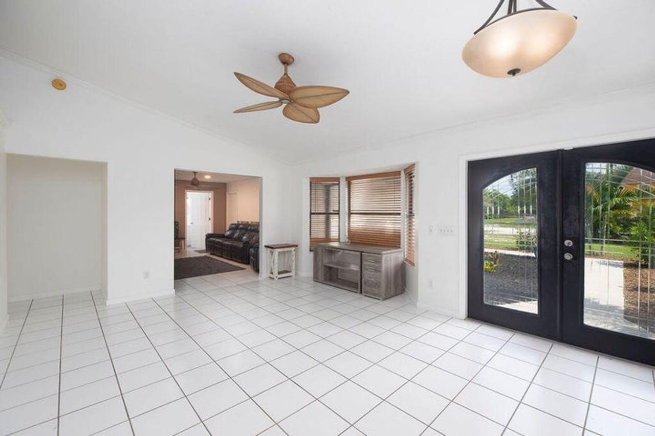 14502 69th St N - Photo 5 of 12