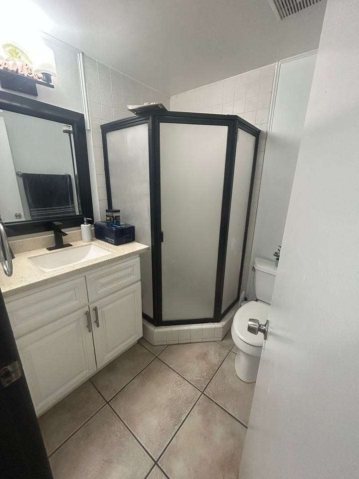 1258 Persimmon Ave #A - Photo 6 of 19
