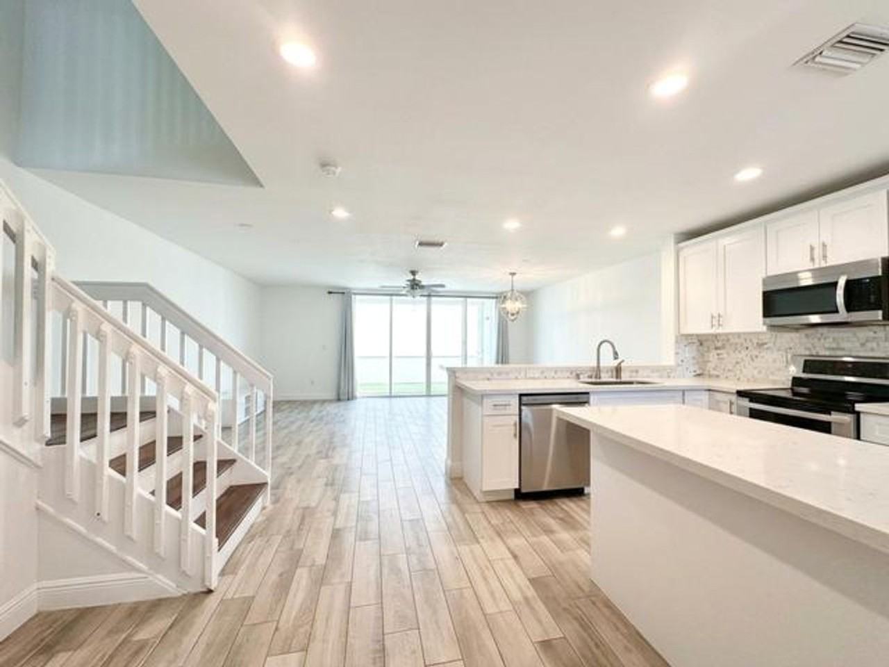 6207 Old Court Rd - Photo 5 of 18