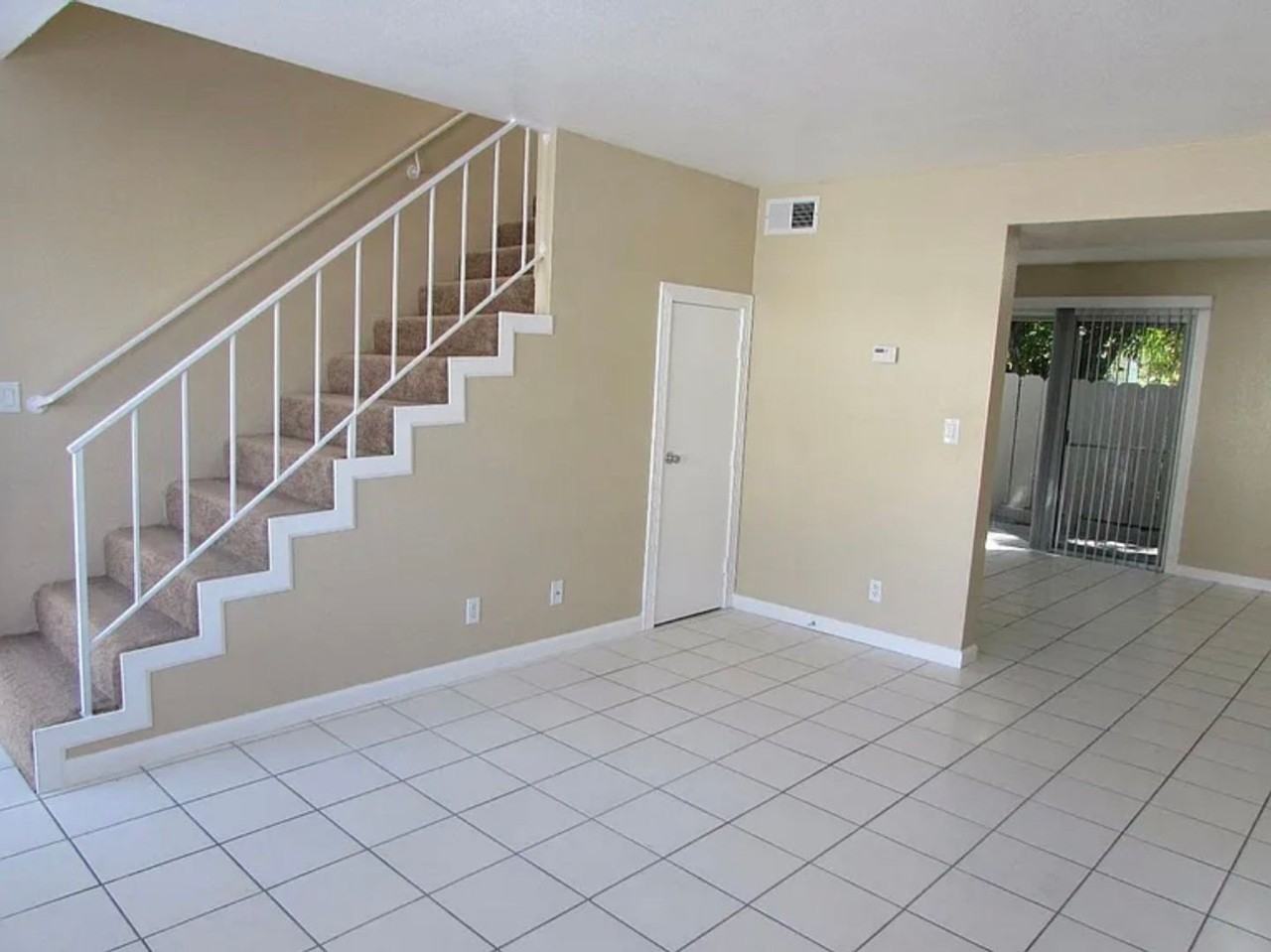805 South St #8 - Photo 2 of 14