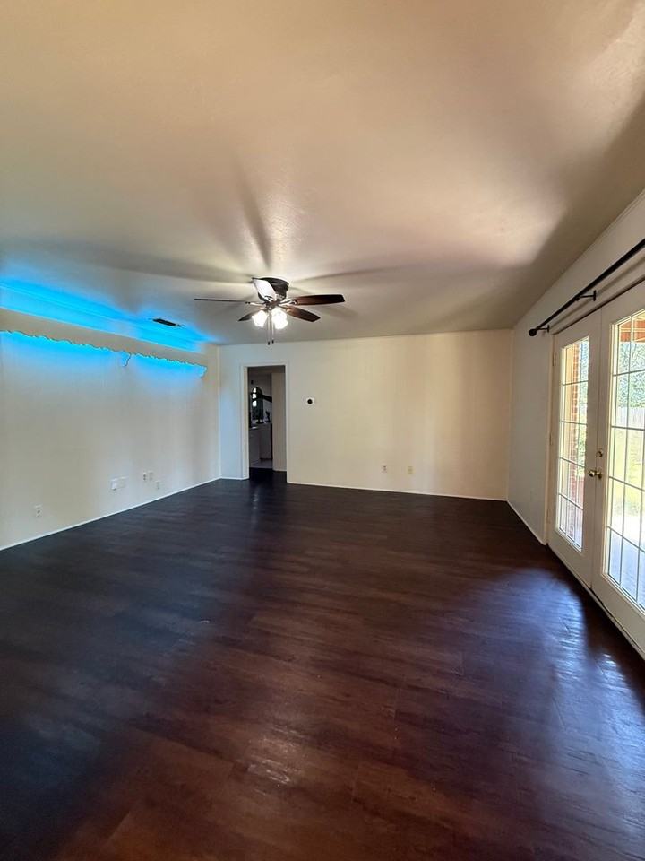 416 Pecan Dr - Photo 4 of 21