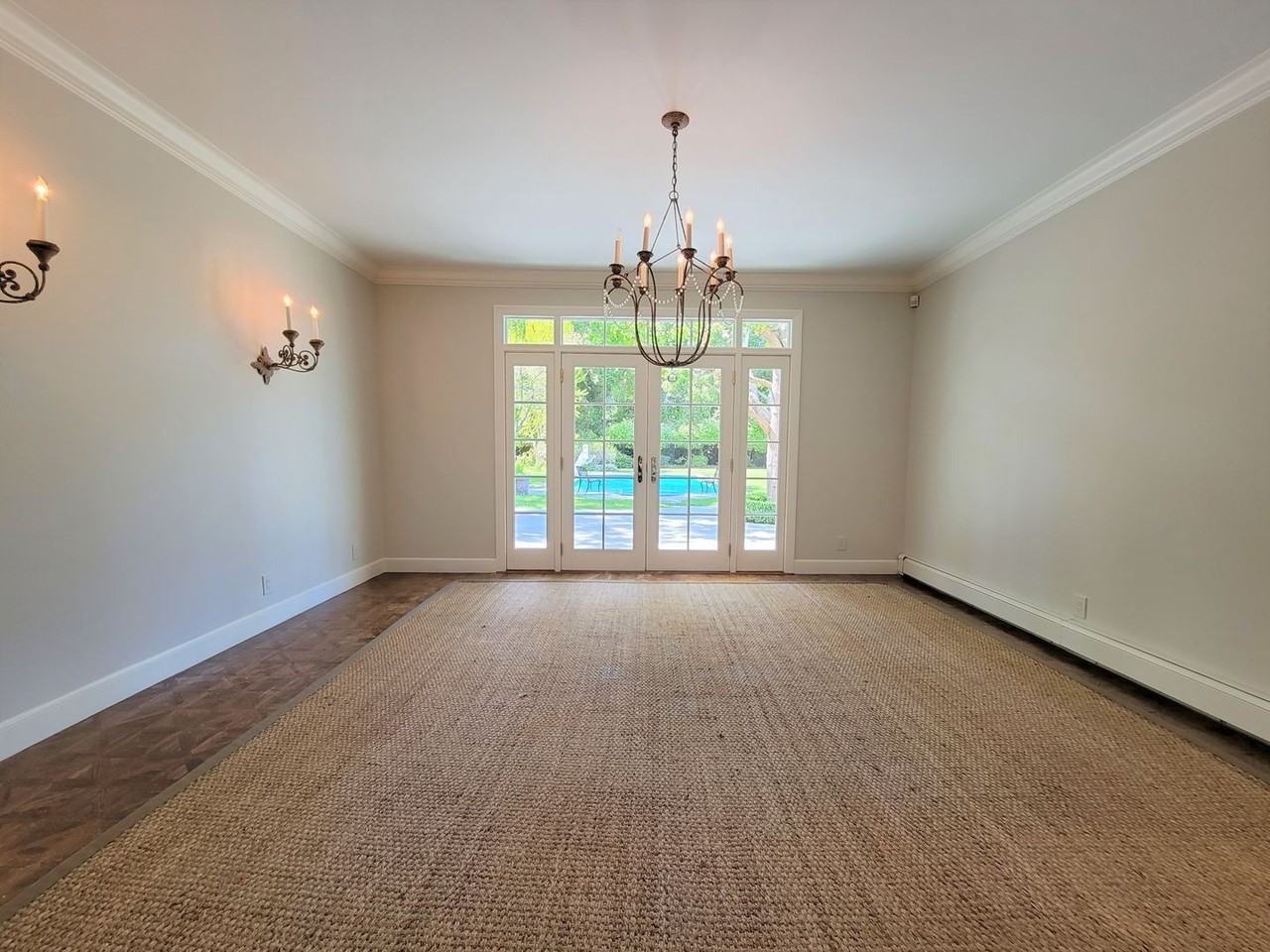 345 Selby Ln - Photo 6 of 26