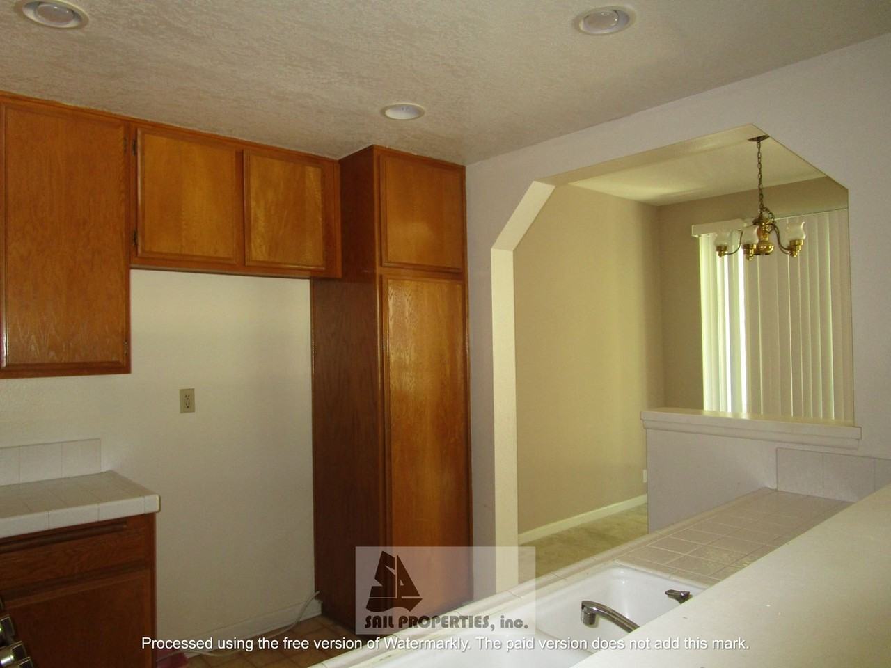 7302 Yellowtail Dr #104 - Photo 4 of 11