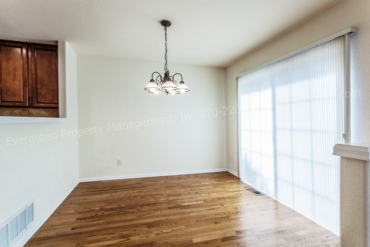 5126 Harvest Moon Way - Photo 5 of 34