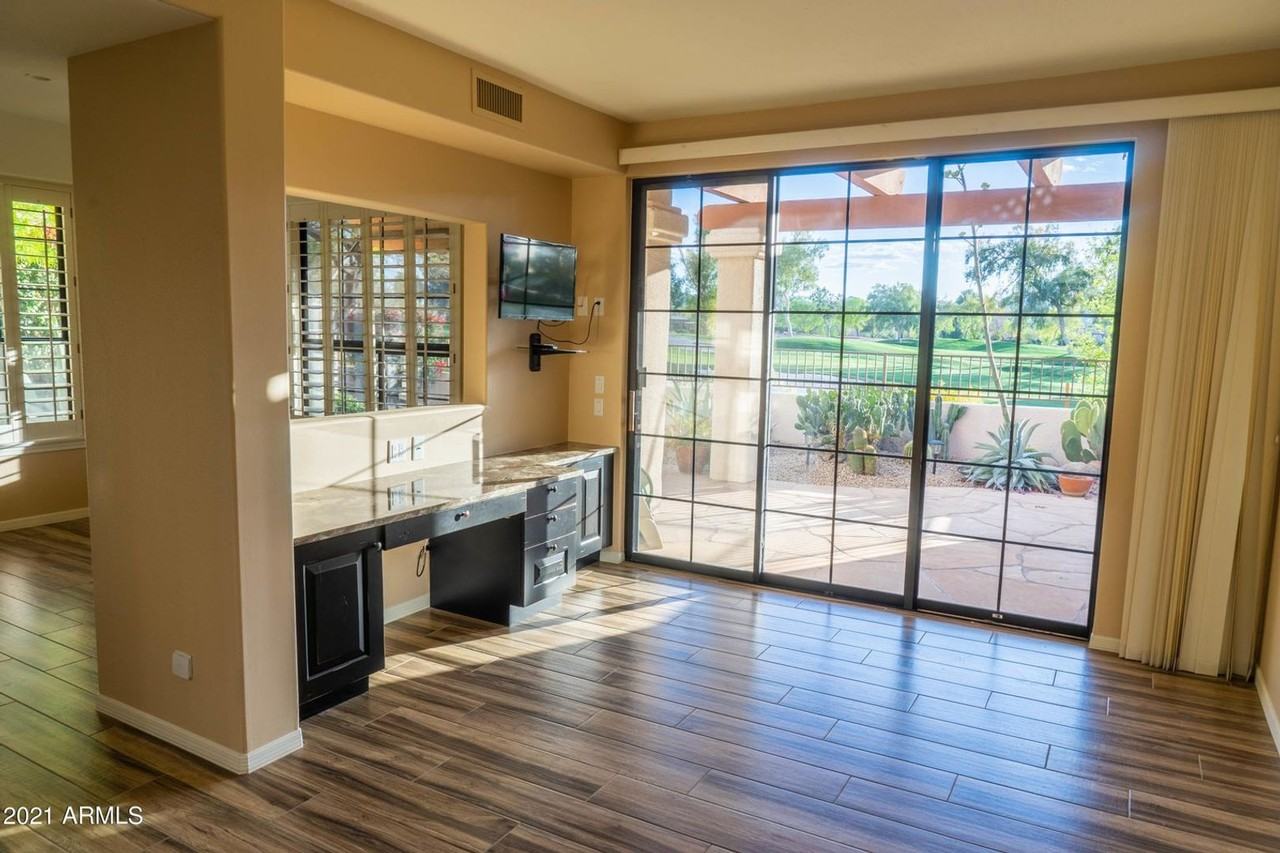 7525 E Gainey Ranch Rd #160 - Photo 5 of 18