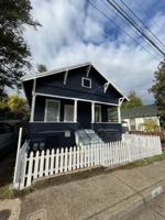 featured image of 1066 Pine St