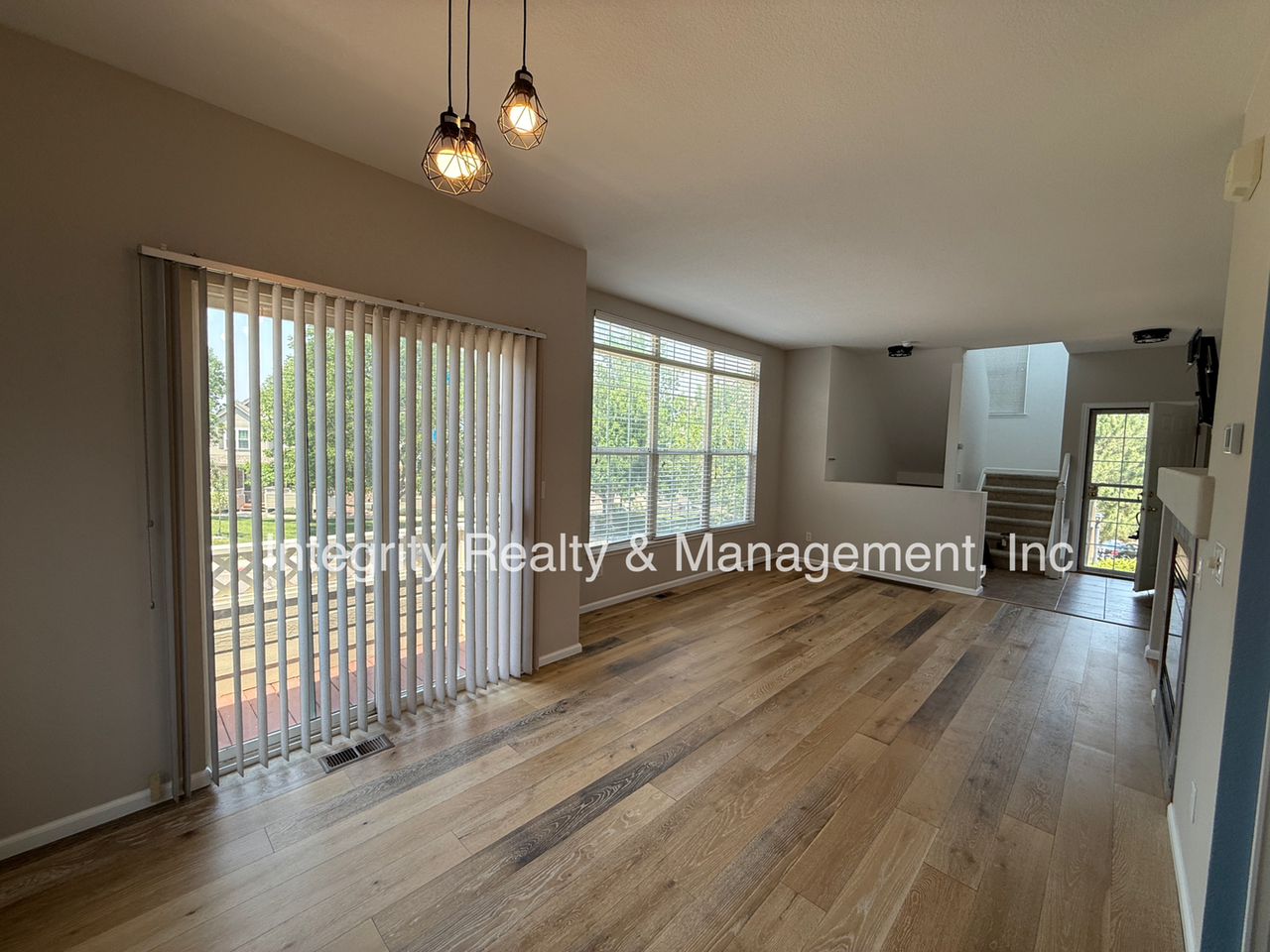 312 W Jamison Pl #5 - Photo 3 of 11