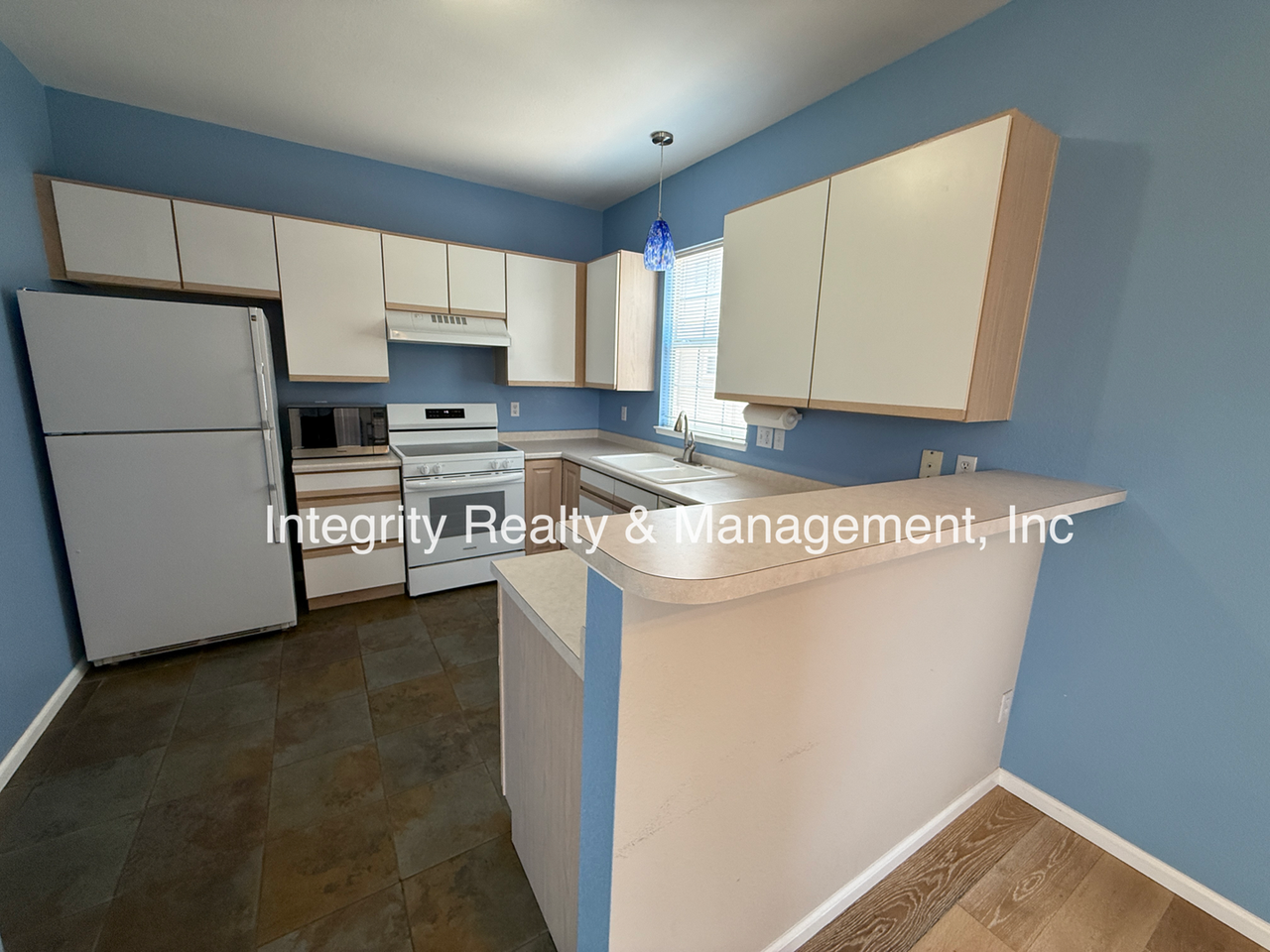 312 W Jamison Pl #5 - Photo 5 of 11