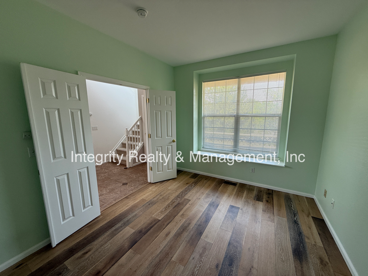 312 W Jamison Pl #5 - Photo 6 of 11