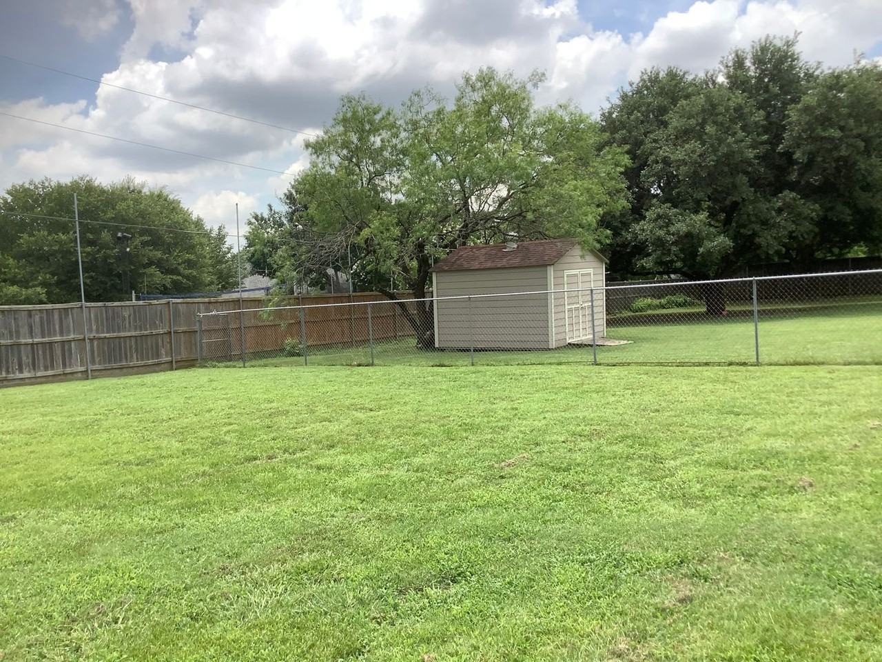 2605 S Quail Run Ct - Photo 2 of 2